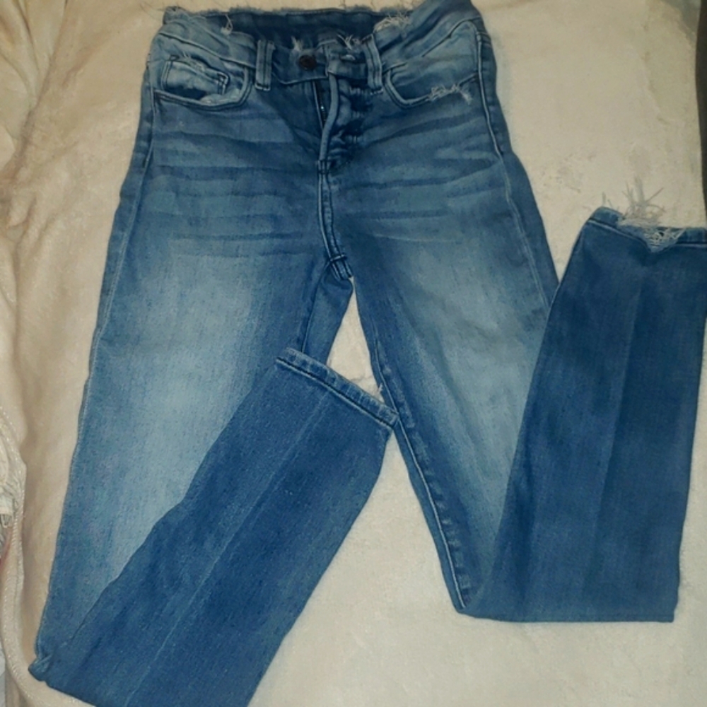 Buckle Bridge by Gly